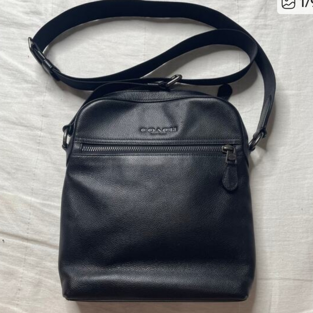Coach Flight Black Pebbled Leather Messenger Crossbody LIKE NEW - Picture 6 of 8